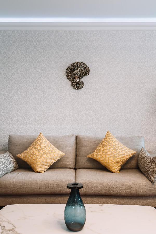 One And Only Salonika Apartment เทสซาโลนิกิ ภายนอก รูปภาพ